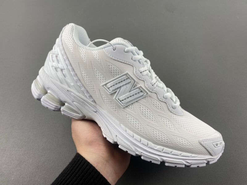 New Balance 1906W White Silver Metallic - Image 2