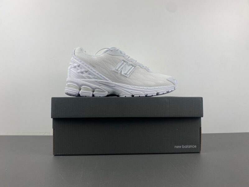 New Balance 1906W White Silver Metallic - Image 16