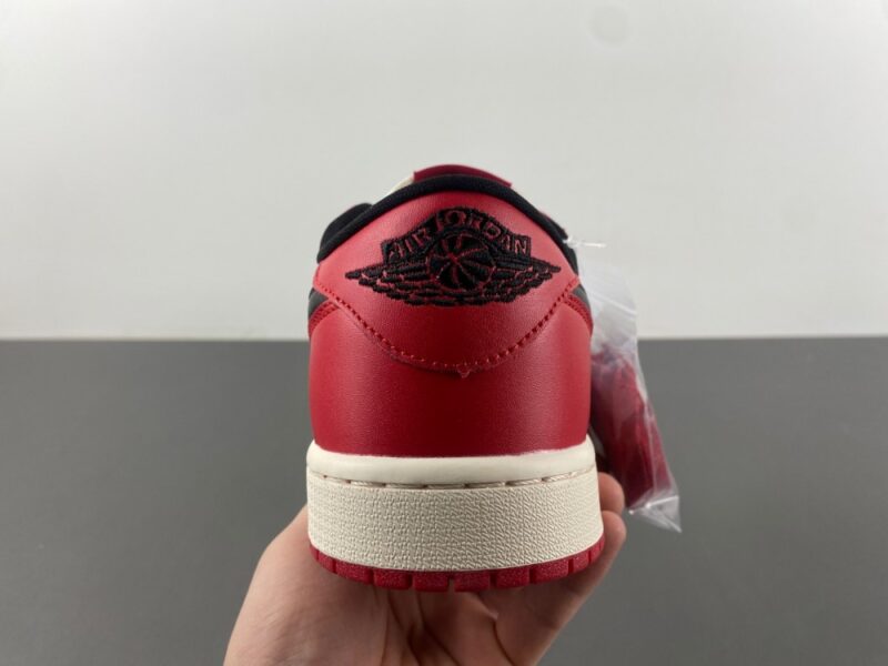 Air Jordan 1 Low OG “Chicago” - Image 7