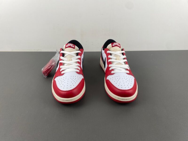 Air Jordan 1 Low OG “Chicago” - Image 14