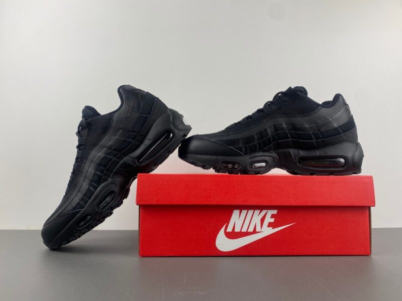 Nike Air Max 95 Essential Triple Black - Image 15