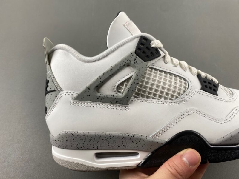 Air Jordan 4 Retro White Cement - Image 3