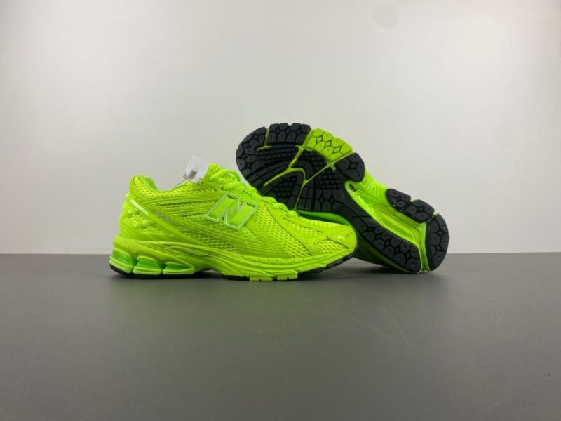 New Balance 1906R ASOS Exclusive Neon Green - Image 4