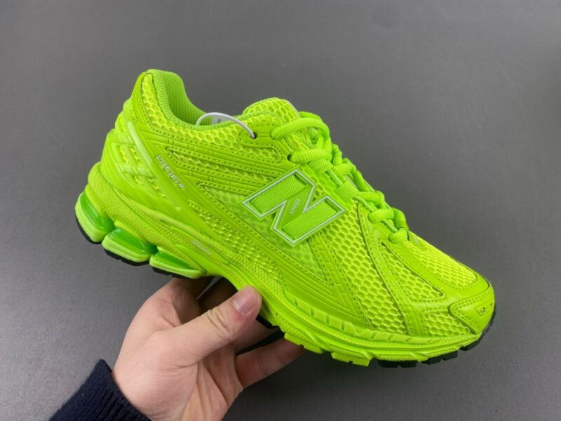 New Balance 1906R ASOS Exclusive Neon Green - Image 2