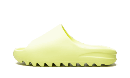 Yeezy Slide "Glow"