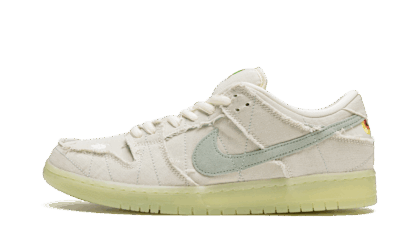 Nike SB Dunk Low "Mummy"