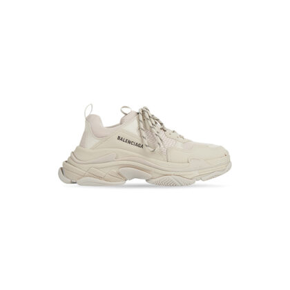 Triple S Sneaker in Beige