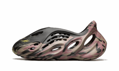 Yeezy Foam Runner "MX Carbon"