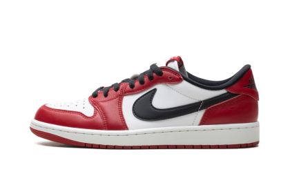 Air Jordan 1 Low OG "Chicago (2025)"