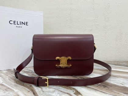 TRIOMPHE Medium Hand-Rolled Calfskin Shoulder Bag