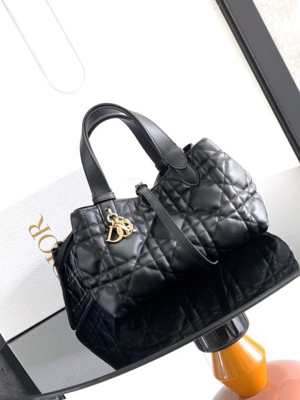 Dior Toujours bag