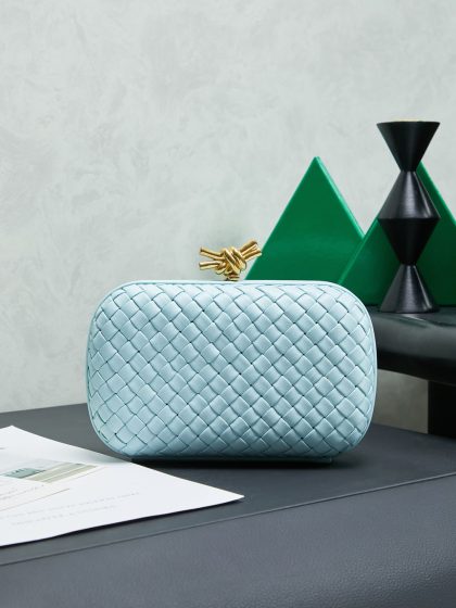 Bottega Veneta Knot Minaudiere clutch