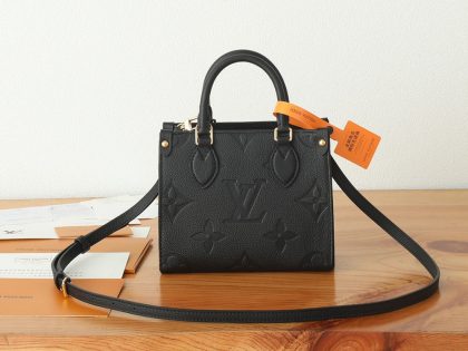 Louis Vuitton OnTheGo BB bag