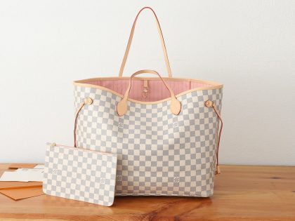 Louis Vuitton Neverfull MM tote bag
