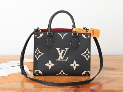 Louis Vuitton OnTheGo PM tote bag