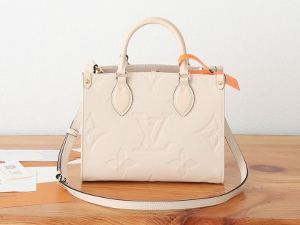 Louis Vuitton OnTheGo PM tote bag