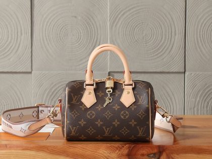 Louis Vuitton Monogram Speedy Bandoulière 20 bag