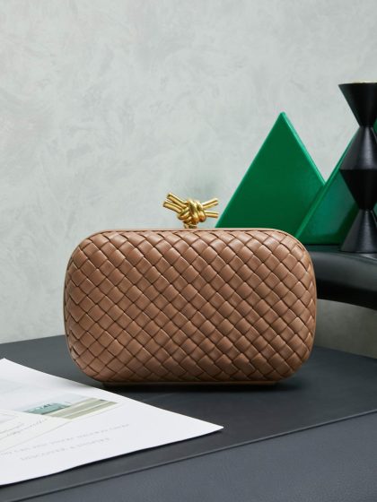 Bottega Veneta Knot Minaudiere clutch