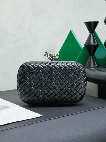 Bottega Veneta Knot Minaudiere clutch