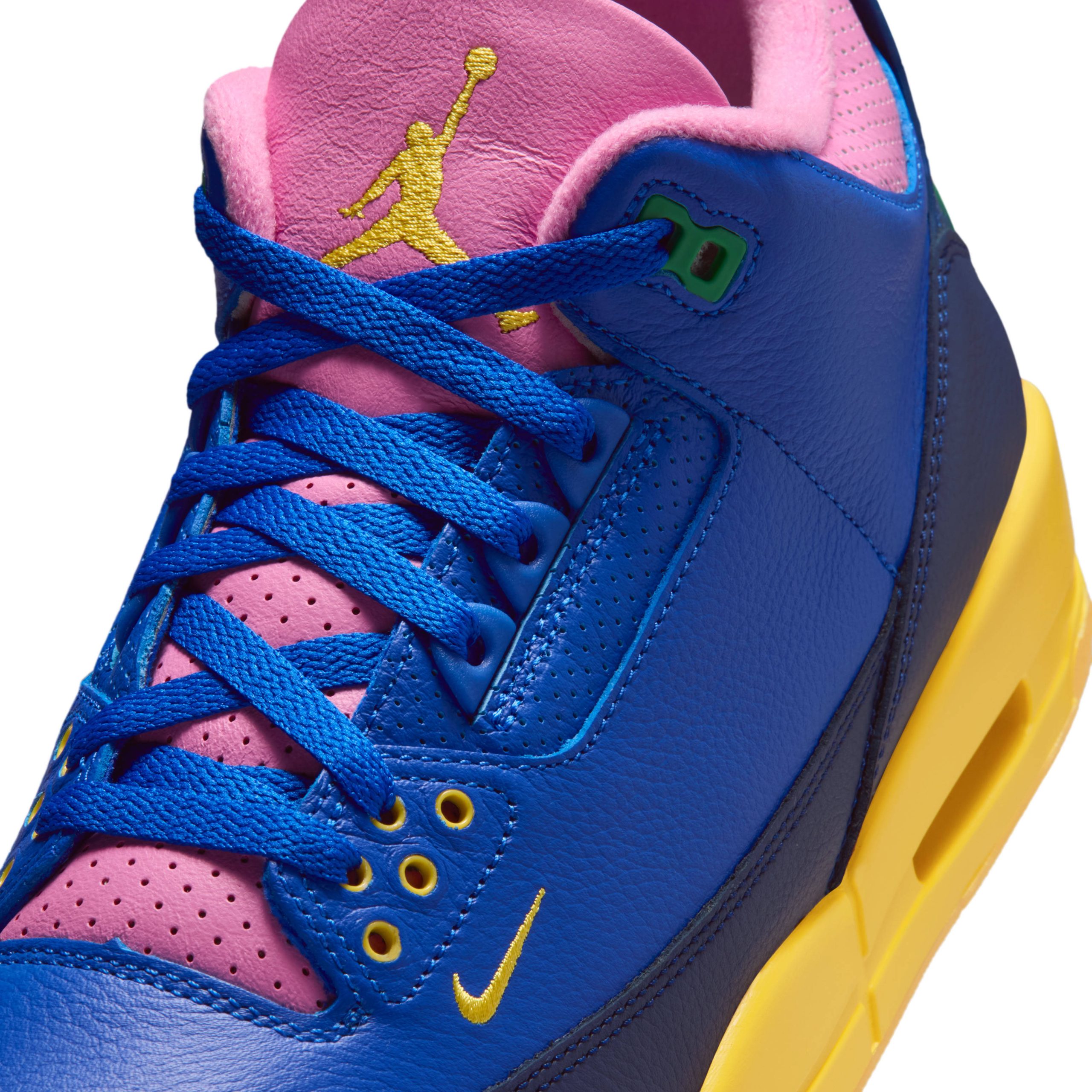 Air Jordan 3 "Brazil" - Image 4